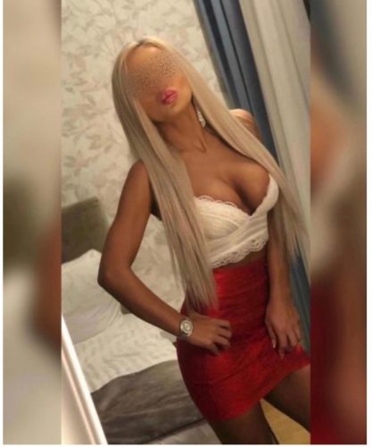 Atakum Bölgesinde Çarpıcı ve Cazip Escort Bayanınız Bekliyor