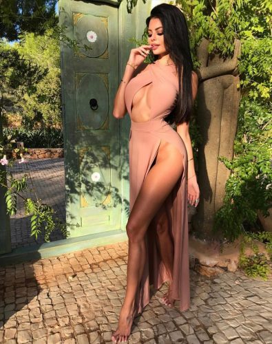 Atakum’da Unutulmaz Bir Deneyim: Foto Model Escortunuz