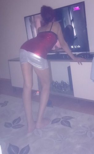 Genç Escort Bayan: Şehrinize Sofistike ve Zarif Bir Dokunuş Getiriyor