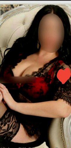 Genç Escort Bayan: Tutkulu ve Haz Dolu Buluşmalar İçin Hazır Olun!
