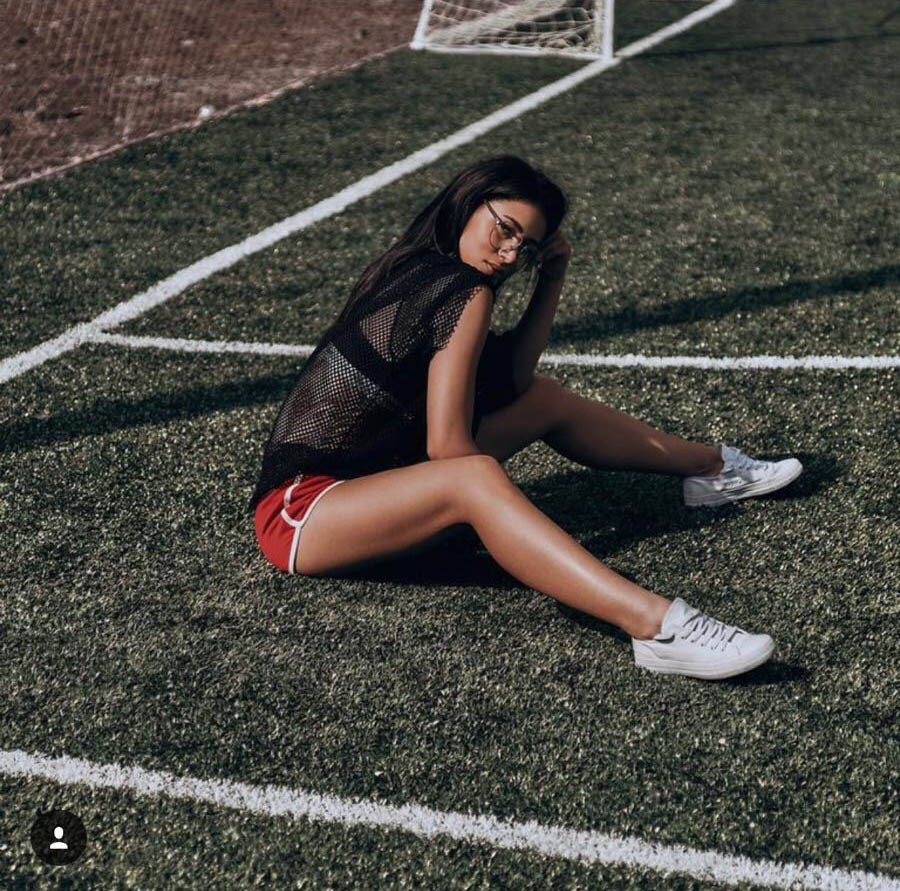Olgun Escort Bölgesindeki Büyüleyici Güzelle Tanışın