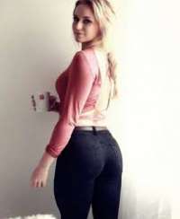 Atakum Gecelerini Aydınlatan Yıldız: Neşeli Escort Bayan