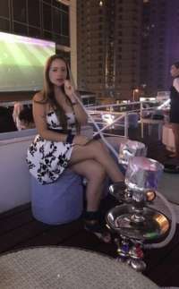 Büyüleyici Olgun Escort, 63kg, 162sm Boyları Ve Enerjik Haliyle Göz Kamaştırıyor