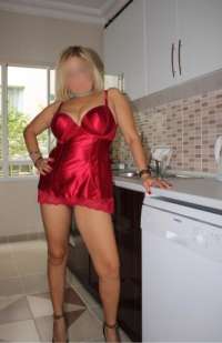 Büyüleyici Olgun Escort İle Soluksuz Bir Deneyim