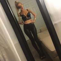 Eşsiz Deneyimlerin Kapılarını Aralayan Genç Escort Bayan