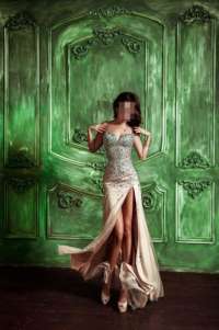 Genç Bayan Escort: Tutkulu ve Şehvet Dolu Bir Gece Vaadi