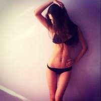 Genç Escort Bayan: Her Şeyiyle Büyüleyici ve Ateşli Bir Güzellik