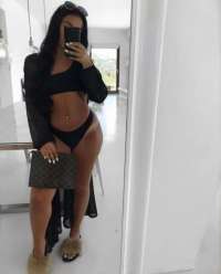 Genç Escort Bayan Hizmetlerine Bakış - Tutku ve Çekicilik