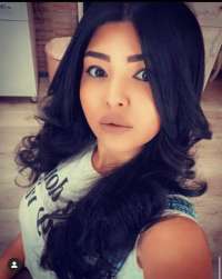 Genç escort bayan olarak gizemli ve çekici dünyamı keşfetmenizi bekliyorum