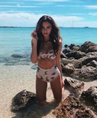 Genç Escort Bayan Profil Tanıtımı: Büyüleyici ve Etkileyici