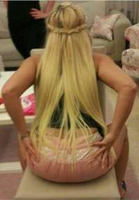 Genç Escort Bayan: Sihirli Buluşma