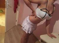 Genç Escort Bayanınız: Doğal Güzelliği ve Ateşiyle Sizi Büyüleyecek