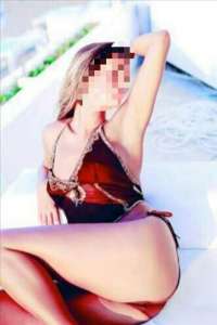 Göz Alıcı Olgun Escort: Akıllara Kazınan Güzellik