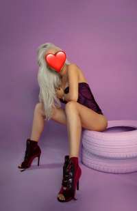 Olgun Bayanlar ile Tutkulu Dakikalar: Büyüleyici Escort Bayan