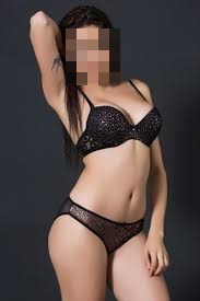 Olgun Çekici: Sihirli Escort Bayan ile Şehvetli Zamanlar