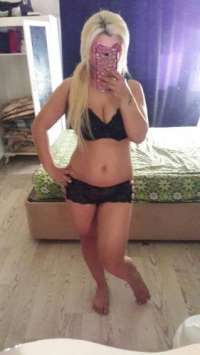 Olgun Escort Derya: İdeal Şekilde Büyülü Bir Gece