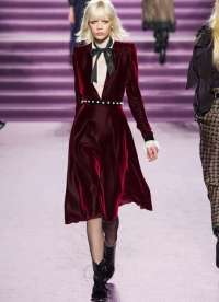 Olgun Escort'un Hükümet Evi'ndeki Çarpıcı Varlık: Begüm