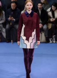 Olgun Escort'un Hükümet Evi'ndeki Çarpıcı Varlık: Begüm